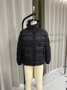 Chaqueta de Plumón Negra para Hombre, Cuello Alto, Cierre de Cremallera, Cortavientos, Informal, Invierno, Corta, Corte Regular, Color Sólido - Product Image 5