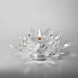 Portacandele in Cristallo a Forma di Loto, Supporto per Candele Tealight Trasparente - Product Image 4
