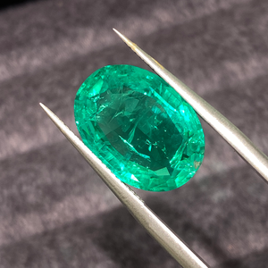 Vente en gros de pierres précieuses d'émeraude en vrac de <span class=keywords><strong>Columbia</strong></span> hydrothermal 5 Carat <span class=keywords><strong>Emerald</strong></span> Lab Créé <span class=keywords><strong>Emerald</strong></span> - Product Image 1