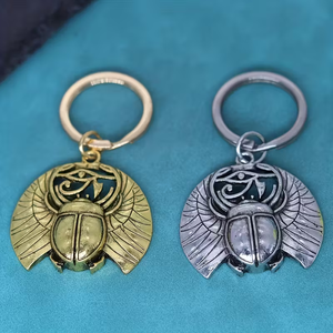 Gothic <span class=keywords><strong>scarabeo</strong></span> Gothic portachiavi per uomini donne vichingo amuleto malocchio di Horus Egyptian insetto <span class=keywords><strong>scarabeo</strong></span> portachiavi - Product Image 1