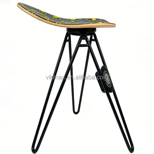 Planche de skateboard portable pliable en érable canadien durable pour la maison et les sports de plein air, avec technologie de moulage par gravité - Product Image 2