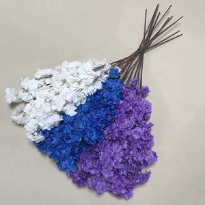 95 ، أزهار ساكورا بيضاء زرقاء أرجوانية 3 طبقات ، فروع زهور أزهار الكرز الاصطناعية لديكور حفل الزفاف - Product Image 3