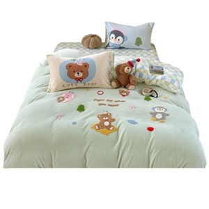 Juego de Ropa de Cama de Cuatro Piezas de Felpa con Diseño de Dibujos Animados, Cálido para Invierno, Suave al Tacto, Bordado con Impresión Reactiva - Product Image 5