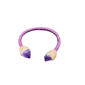 天然乌拉圭紫水晶蛇皮手链，镶嵌捷克和翡翠宝石-批发制造商