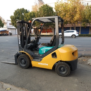 High Efficiency 3T Mini <b>Forklift</b> Portable Komatsu <b>Manual</b> Power Engine Components-Hot Sale Fast Delivery Rough Terrain Use - Product Image 3
