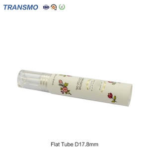 Tubo de Brillo Labial al por Mayor, Tubo de Plástico Suave para Apretar, Logotipo Personalizado, Bálsamo Labial, Botella de 15ml, Tubo Transparente con Tapa - Product Image 6