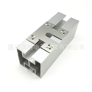 Soporte de montaje solar de aluminio anodizado para conexión y puesta a tierra de sistemas fotovoltaicos - Product Image 1