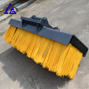 Balayeuse mécanique pour chargeuse-<span class=keywords><strong>pelleteuse</strong></span>, segments de brosse remplaçables à angle fixe, fixation par boulons, largeur personnalisable, certifiée CE ISO - Product Image 5