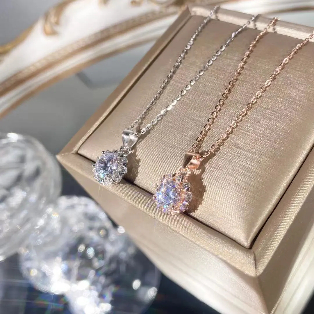 Affascinante fabbrica di moda all'ingrosso S925 argento 2023 popolare grande diamante scintillante zircone collana Set di gioielli ragazza