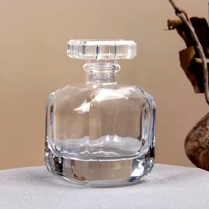 批发定制圆形香水瓶现货卷曲颈筒空喷雾香水50毫升100毫升玻璃香水瓶