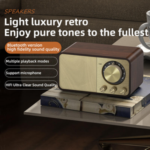 Enceinte Vintage en Bois avec Basses Stéréo, Éclairage LED RGB et Prise en Charge de Carte Mémoire pour Home Cinéma - Product Image 5