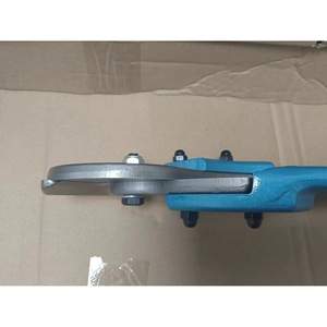 Pince coupante à câble à bras long Prokitsu 8Pk, mâchoires dentelées de 1/2 pouce, acier industriel, fabrication taïwanaise - Product Image 1