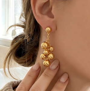 Boucles d'oreilles clous en acier inoxydable plaqué or 18 carats, inaltérables, tendance, vente en gros - Product Image 1