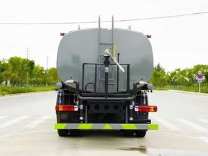 Hot bán foton off-road tàu chở nước Xe tải 380hp 340hp 30000 lít Công suất Hướng dẫn sử dụng mới động cơ diesel bơm nước Euro 6 - Product Image 6