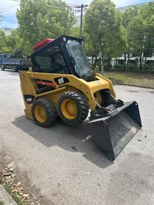 รถตักล้อยาง CAT 226B เครื่องยนต์ 2000 กก. สีเหลือง ผลิตในสหรัฐอเมริกา - Product Image 6