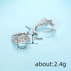 E3498 Orecchini a polsino a forma di farfalla in oro bianco, gioielli raffinati e carini unisex - Product Image 6