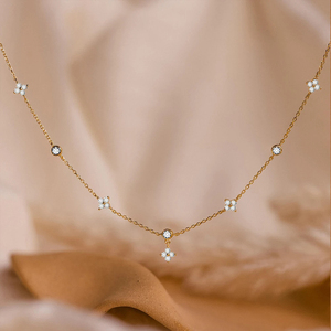 <span class=keywords><strong>Collana</strong></span> in acciaio inossidabile a quattro foglie in oro PVD 14K senza appannamento a quattro foglie stile <span class=keywords><strong>quadrifoglio</strong></span> con zircone da donna - Product Image 6