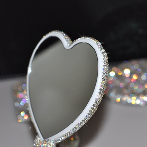 Princess Handheld Eyelash Extension <strong>Mirror</strong> with Heart-Shape Diamond <strong>Setting</strong> Vanity Cosmetic Accessory for Bathroom Makeup - Product Image 4
