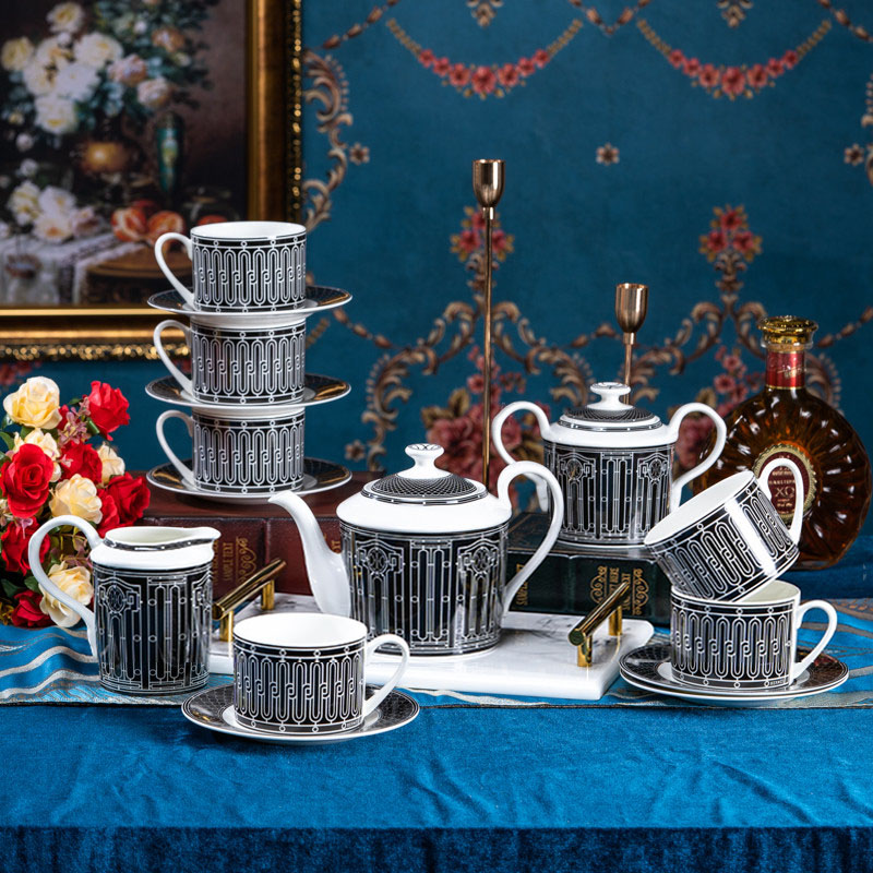 Ensemble de 15 pièces
