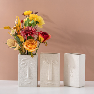 <span class=keywords><strong>Vaso</strong></span> in ceramica di lusso con decorazione morbida con Design <span class=keywords><strong>bianco</strong></span> con superficie bruciata da tavolo <span class=keywords><strong>porta</strong></span> fiori per uso domestico - Product Image 1