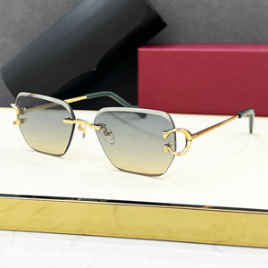 <span class=keywords><strong>Occhiali</strong></span> <span class=keywords><strong>da</strong></span> <span class=keywords><strong>Sole</strong></span> Senza Montatura CT0597 di Qualità alla Moda <span class=keywords><strong>per</strong></span> Uomini, Donne e <span class=keywords><strong>Bambini</strong></span>, Lussuosi, Leggeri, Anti-UV UV400, Comodi <span class=keywords><strong>per</strong></span> le Vacanze - Product Image 4