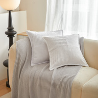Housses de coussin en velours côtelé simple et moderne pour la décoration intérieure, housse de coussin de canapé amovible, taies d'oreiller en velours lombaire pour la maison