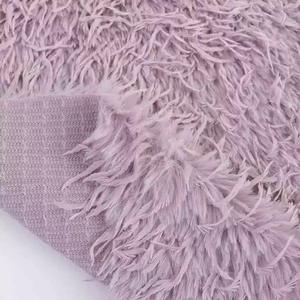 Pelliccia sintetica riciclata in poliestere 100% ecologica per copridivano per bambini - Product Image 3