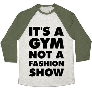 Camiseta de béisbol unisex de mezcla triple con estampado 'It's a Gym Not a Fashion Show' - Product Image 3