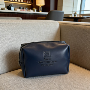 Sac de toilette de voyage pour homme en cuir PU OEM, organiseur de cosmétiques imperméable grande capacité pour commandes en gros et cadeaux promotionnels - Product Image 5