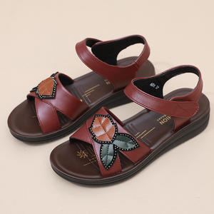 <span class=keywords><strong>รองเท้า</strong></span><span class=keywords><strong>แตะ</strong></span>ลำลองสำห<span class=keywords><strong>รับ</strong></span><span class=keywords><strong>ผู้</strong></span><span class=keywords><strong>ห</strong></span>ญิงวัยกลางคนและผู้<span class=keywords><strong>สูงอายุ</strong></span> สวมใส่สบาย เหมาะสำห<span class=keywords><strong>รับ</strong></span>ฤดูร้อน ใส่ไปชาย<span class=keywords><strong>ห</strong></span>าดได้ - Product Image 2