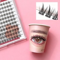 Cils en grappe en fibre de soie PBT de luxe en gros - Cils artificiels super doux et très brillants qui imitent les cheveux naturels.