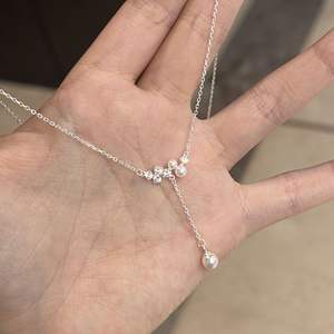 Collier pendentif oreilles de lapin en argent massif S925, design minimaliste, chaîne de clavicule chic pour femmes, bijoux de niche quotidiens en perles - Product Image 5