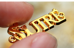 Tùy Chỉnh Mk Loại Kim Loại Logo Thiết Kế Túi Xách Nhãn Túi Accessoriespurse Tag Kim Loại Nhãn Logo Cho Túi Xách Biểu Tượng Vàng Nhãn Hiệu Tên - Product Image 6