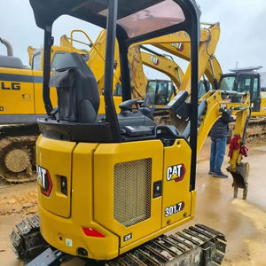 รถขุดขนาดเล็ก CAT301.7 มือสองจากญี่ปุ่น น้ำหนัก 1.7 ตัน ระบบไฮดรอลิกแบบตีนตะขาบ พร้อมปั๊มเกียร์ PLC เครื่องยนต์และมอเตอร์ทรงพลัง เหมาะสำหรับงานเกษตรกรรม ได้รับมาตรฐาน CE - Product Image 1