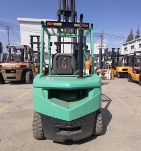 High Quality <b>Used</b> Mitsubishi 3 Ton Diesel Forklift with Two Stage Mast 3254mm Fork Length Mitsubish Model Japan Original Sale - Product Image 3