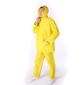 Vente chaude Personnalisé 0.13mm jaune Hommes PVC EVA revêtement combinaison de pluie Adulte imperméable imperméable