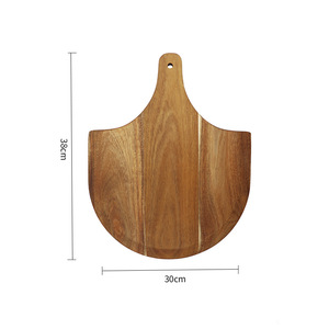 Plateau à pizza en bois d'acacia 38x30cm, forme irrégulière, planche à découper pour la cuisson et le service - Product Image 5