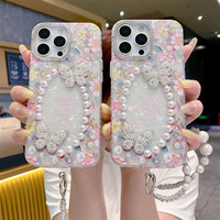 Coque de téléphone Coquette 3D Fleur Papillon Cristal pour iPhone 18 17 Pro Max 16 15 14 13 avec Chaîne Perles Féeriques et Dragonne de Protection