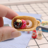 Jouet miniature alimentaire, beignets, ensemble de 7 pièces, mini modèle de panier, salade, sauce tomate, modèle 1:12, maison de poupée