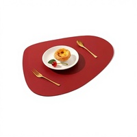 Sets de table isolants antidérapants réutilisables et imperméables en cuir PU 43x34cm prix d'usine accessoires de cuisine et de salle à manger coussinets