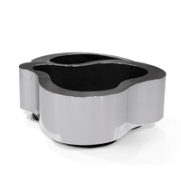 Table basse de luxe en acier inoxydable poli à la main avec plateau miroir noir, design courbe pour salons modernes