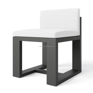 Ferly <span class=keywords><strong>2023</strong></span> Vente chaude Tables <span class=keywords><strong>de</strong></span> restaurant en aluminium pour l'extérieur, durables par tous les temps, ensemble <span class=keywords><strong>de</strong></span> <span class=keywords><strong>table</strong></span> à manger <span class=keywords><strong>de</strong></span> patio avec chaises - Product Image 4