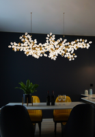 Lustre moderne en forme de grappe, lampe suspendue décorative pour salle de banquet, villa, hall d'hôtel, lustre en verre LED moderne, éclairage décoratif artistique