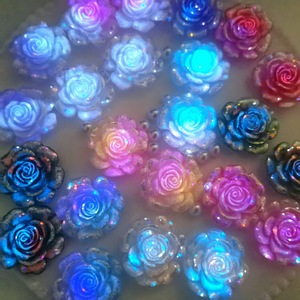 新しいホタル発光七花手作りクラフトDIYプラスチック/樹脂製携帯電話ケースヘアピンキーホルダーアクセサリー滴るような接着剤 - Product Image 3