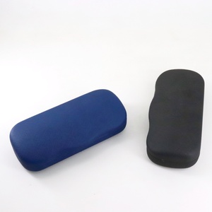 Custodia personalizzata per occhiali in pelle sintetica nera per bambini occhiali da vista a buon mercato con struttura in metallo rettangolo Custom Logo borse per occhiali da vista - Product Image 2