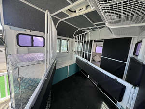 शिविर और घुड़सवारी और घुड़सवारी के लिए रहने क्षेत्र के साथ नया आगमन <span class=keywords><strong>2</strong></span>-हॉर्स एंगल लोड फ्लोट - Product Image 3