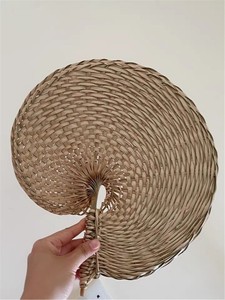 พัดลมสานลายใบปาล์มทำจากไม้ไผ่,พัดลมระบายความร้อนป้องกันยุงจากเวียดนามเวียดนามสำหรับขายส่ง - Product Image 4