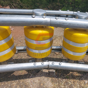 Fabricant de barrières de sécurité routières rotatives pour autoroutes, poutre en acier galvanisé à chaud, barrière à rouleaux en EVA PU - Product Image 2