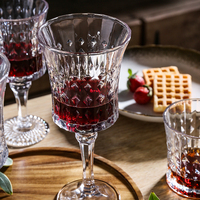 Franse Stijl Op Maat Gemaakt Creatief Kristal Vintage Geperst Transparant Bekerglas Voor Wijn