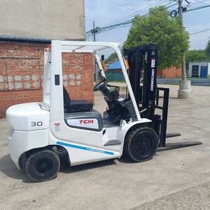 Montacargas Usado TCM FD30 con Desplazador Lateral Hidráulico, Mástil de Dos Etapas, Neumáticos Sólidos, Motor Diésel, Longitud de Horquilla de 1070 mm, Horquilla Rebañada de 50 mm - Product Image 6